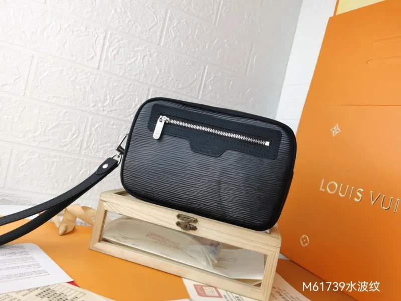 LV Clutch Bags-152
