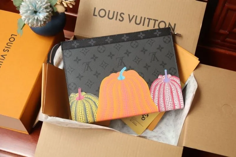 LV Clutch Bags-158