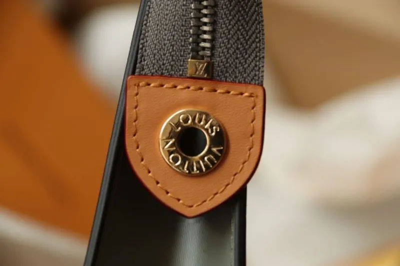 LV Clutch Bags-159 - Image 5