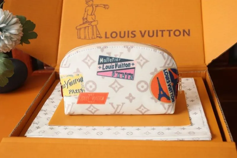 Alternative view of LV Clutch Bags-171