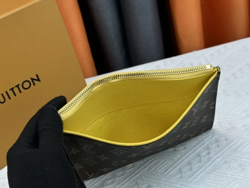 LV Clutch Bags-186 - Image 7