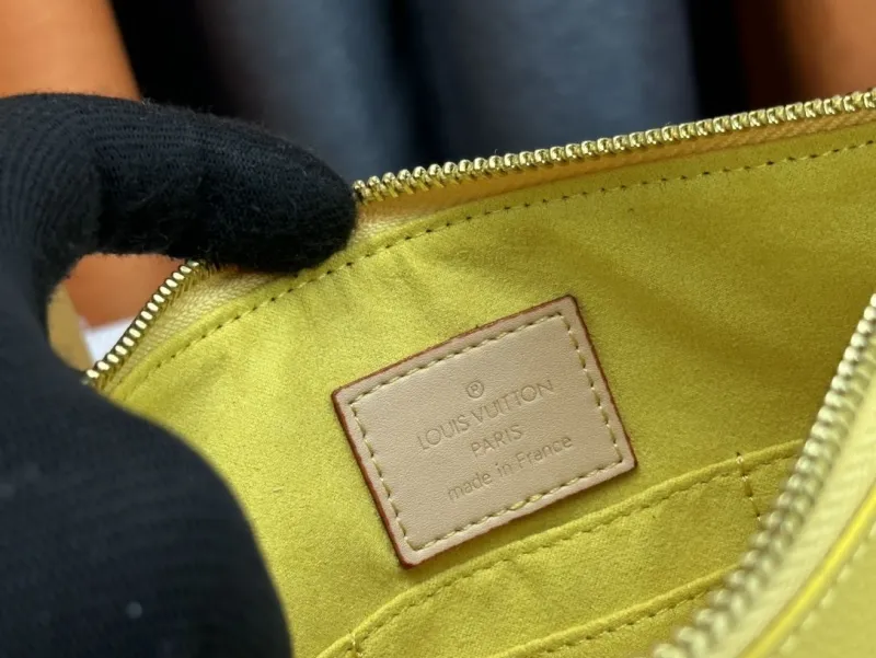 LV Clutch Bags-186 - Image 9