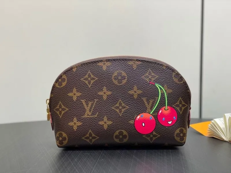 LV Clutch Bags-187