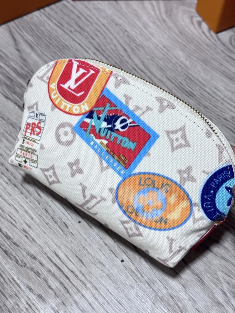 Alternative view of LV Clutch Bags-198