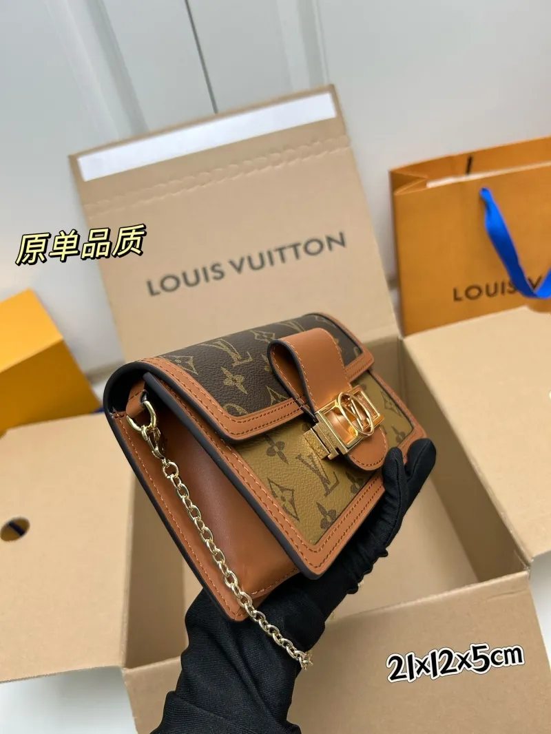 LV Clutch Bags-211 - Image 3