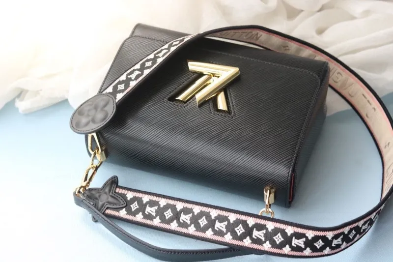 Alternative view of LV Twist Denim Bags-108