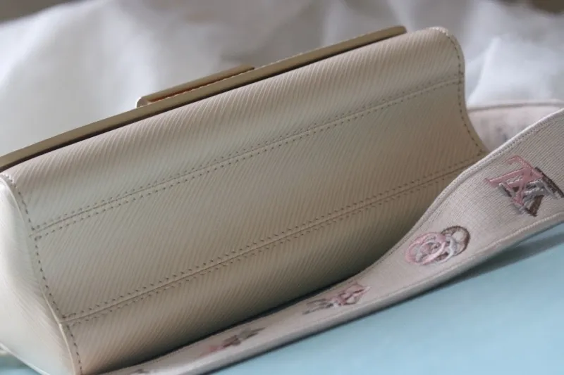 LV Twist Denim Bags-109 - Image 7