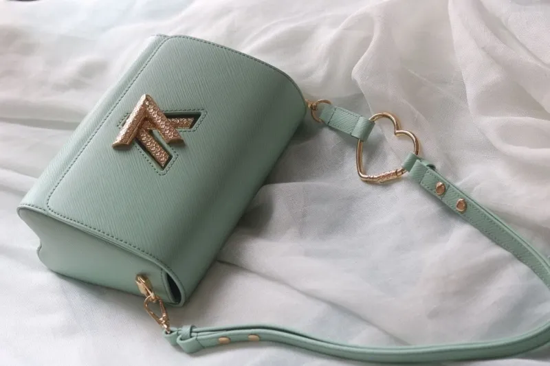 Alternative view of LV Twist Denim Bags-129