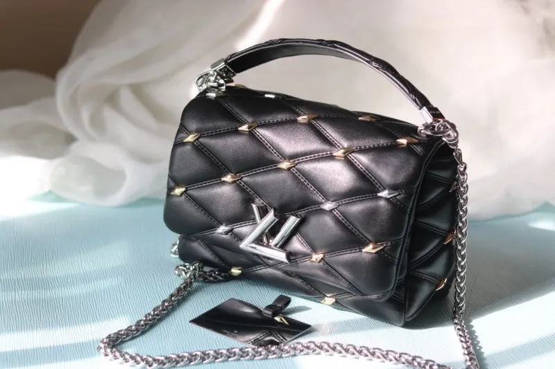 Alternative view of LV Twist Denim Bags-158