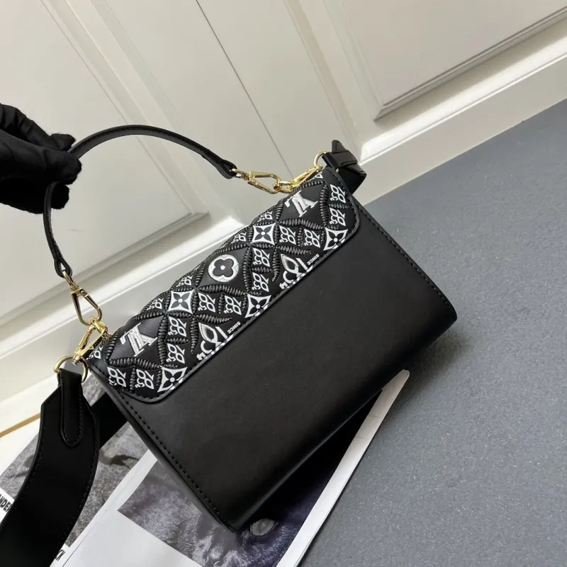 LV Twist Denim Bags-200 - Image 3