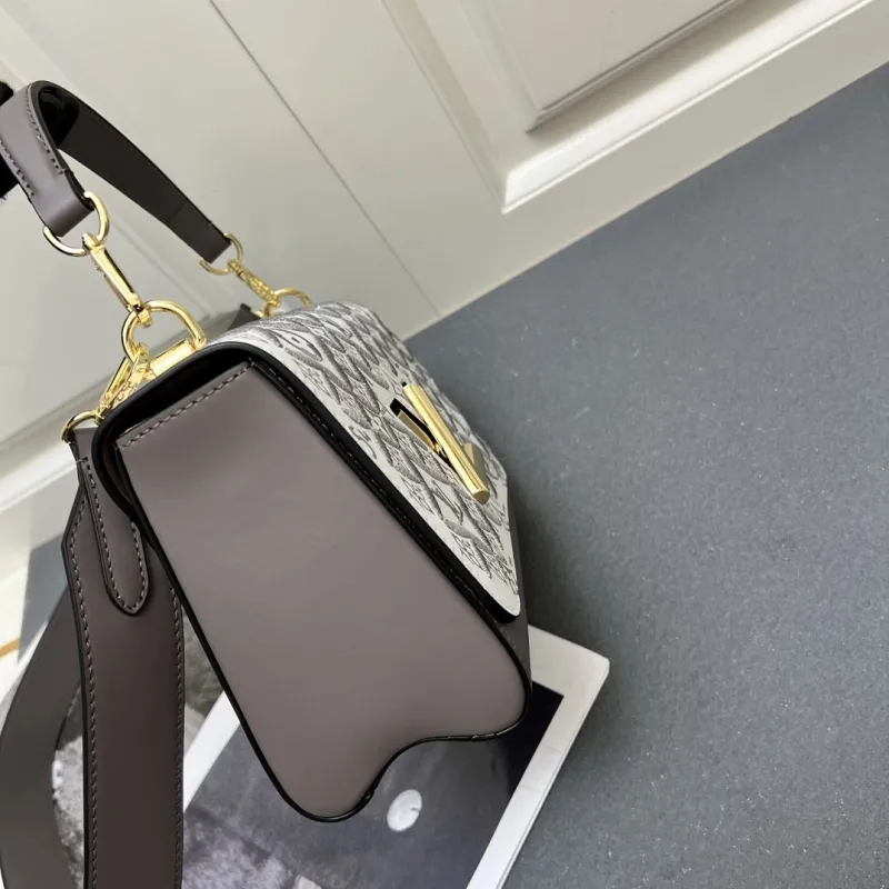LV Twist Denim Bags-201 - Image 5