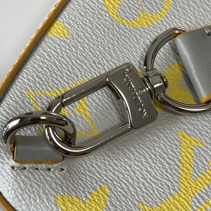 LV Waist & Chest Packs-7 - Image 7