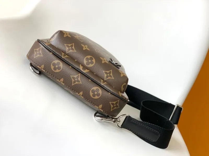 LV Waist & Chest Packs-10 - Image 4
