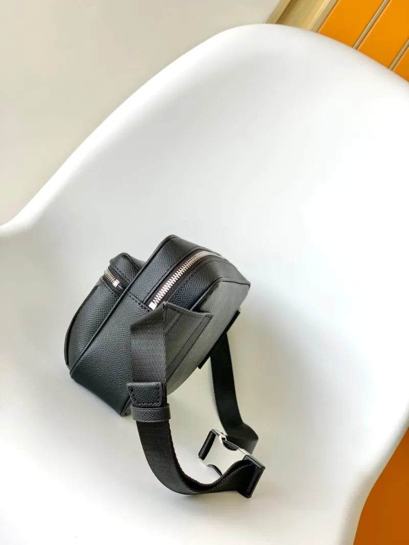 Alternative view of LV Waist & Chest Packs-17