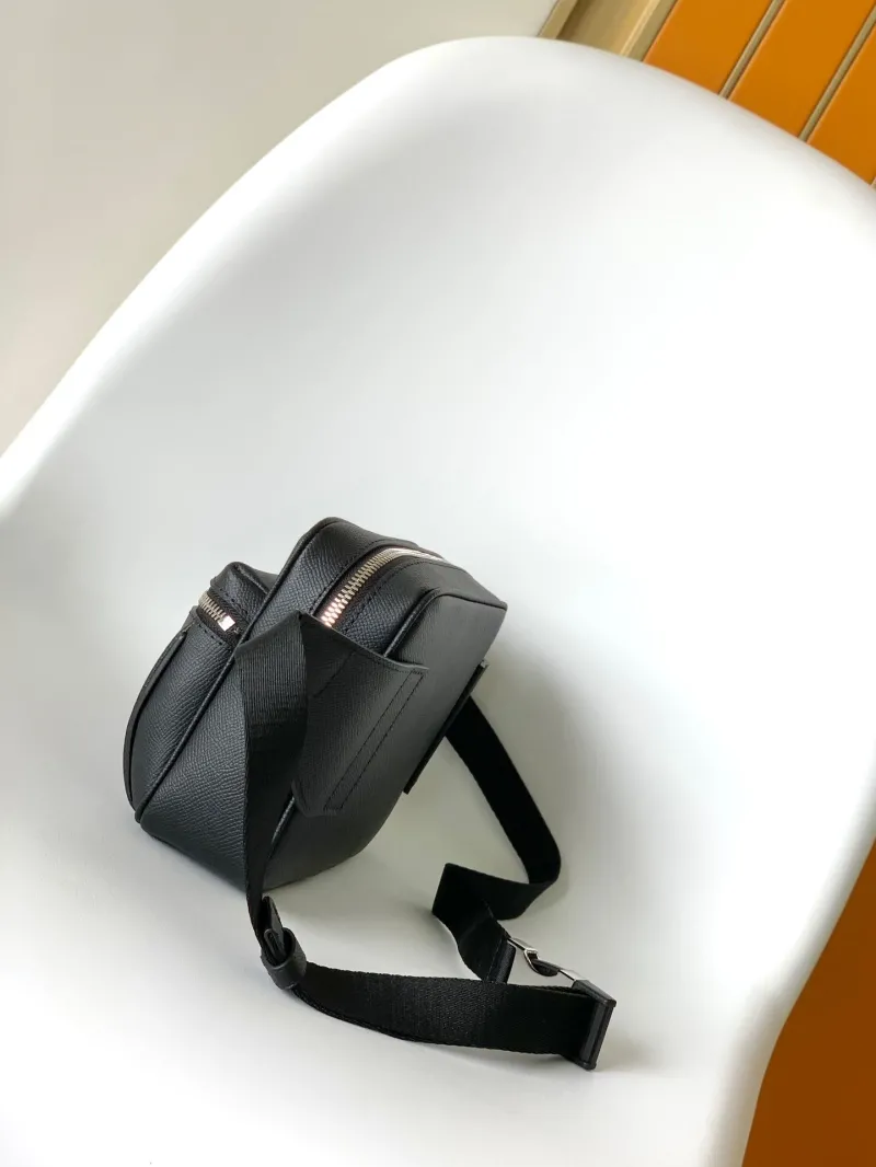 Alternative view of LV Waist & Chest Packs-18