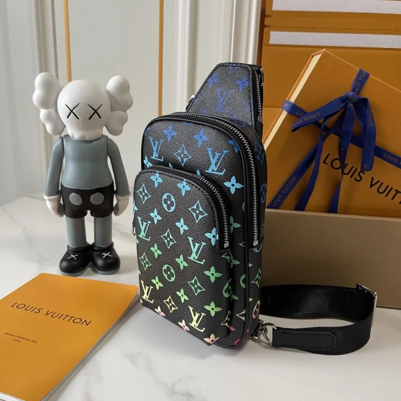 Alternative view of LV Waist & Chest Packs-26