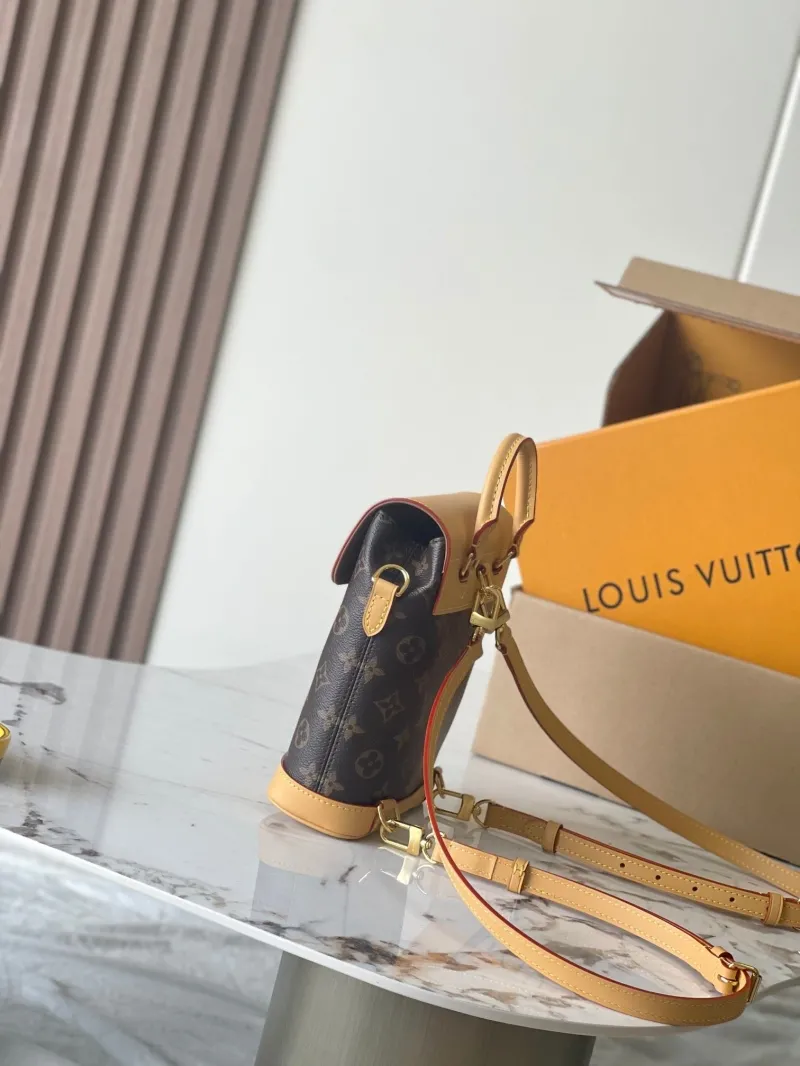 Alternative view of LV Waist & Chest Packs-51