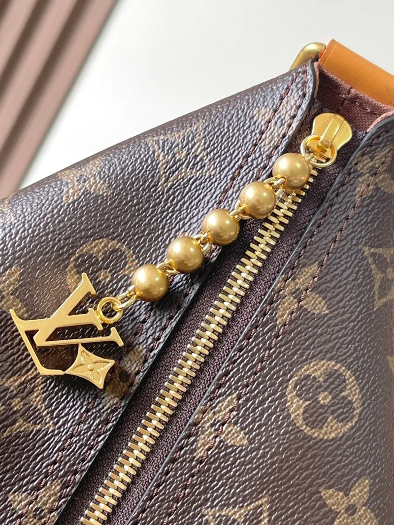 LV Waist & Chest Packs-55 - Image 6