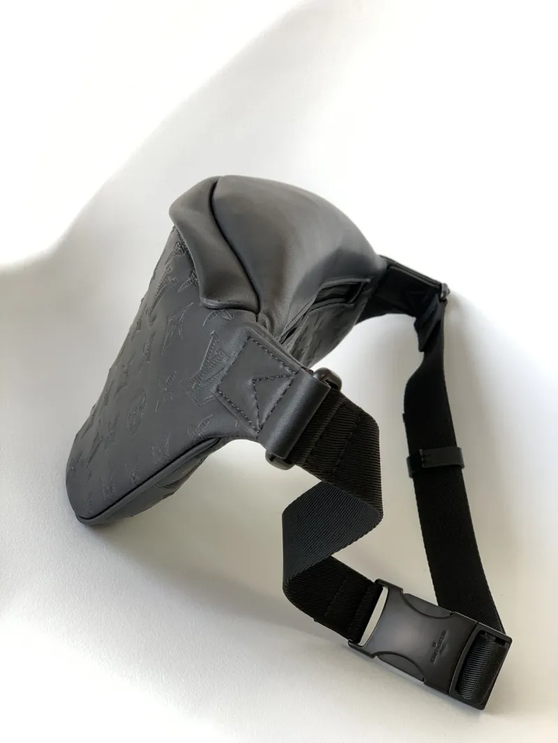 Alternative view of LV Waist & Chest Packs-76