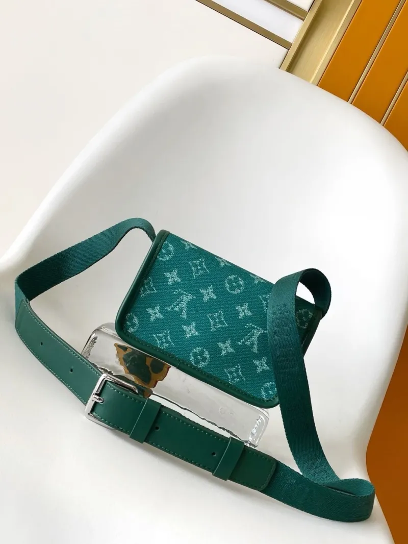 Alternative view of LV Waist & Chest Packs-79