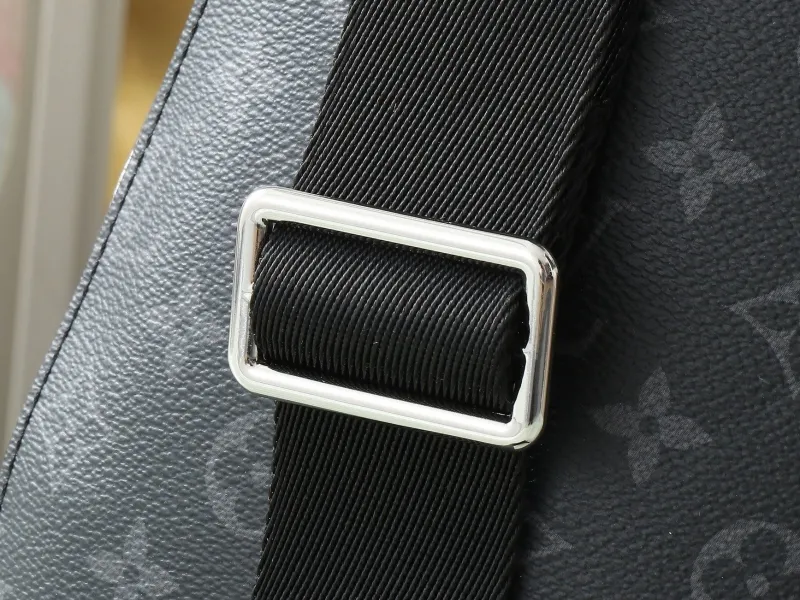 LV Waist & Chest Packs-82 - Image 10