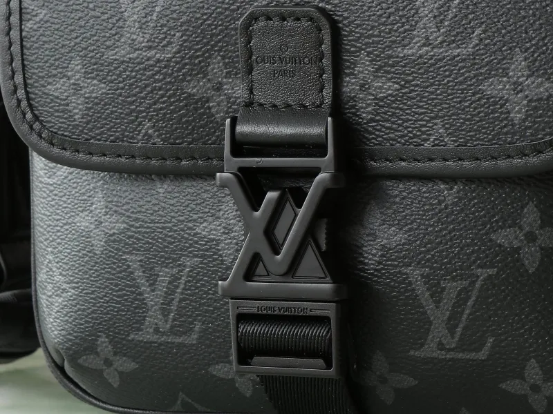 LV Waist & Chest Packs-87 - Image 7