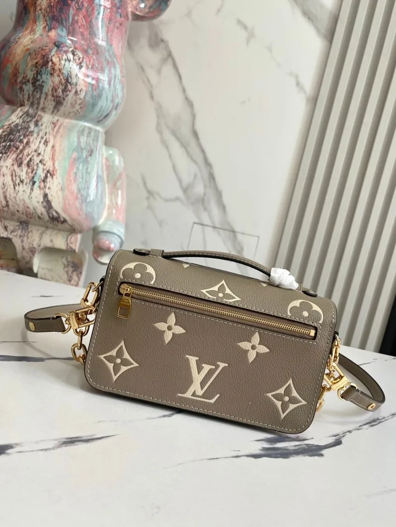 LV Waist & Chest Packs-93 - Image 4