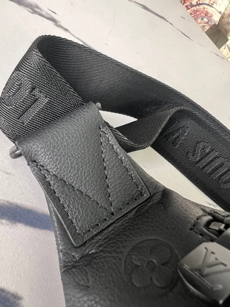 LV Waist & Chest Packs-100 - Image 12