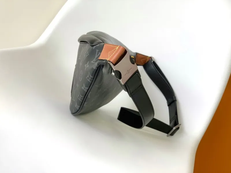 Alternative view of LV Waist & Chest Packs-104