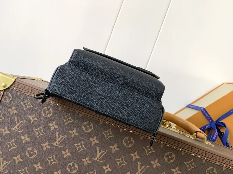 LV Waist & Chest Packs-108 - Image 4