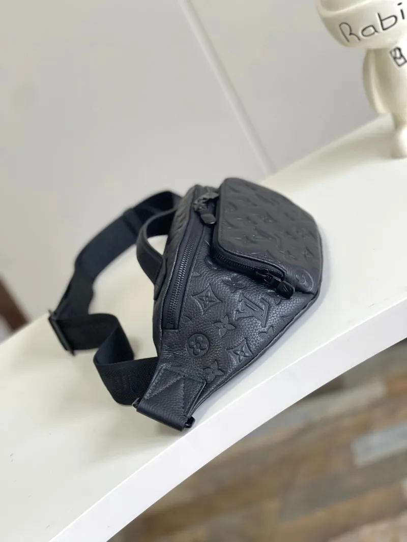Alternative view of LV Waist & Chest Packs-111