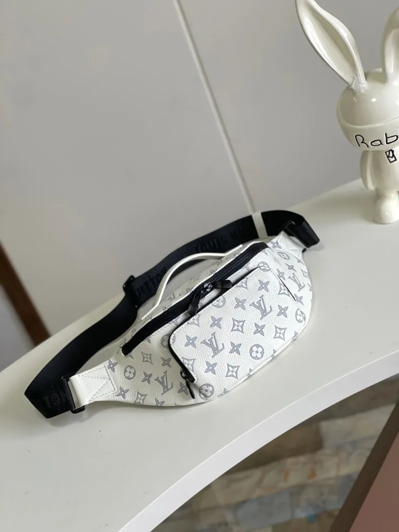 LV Waist & Chest Packs-112