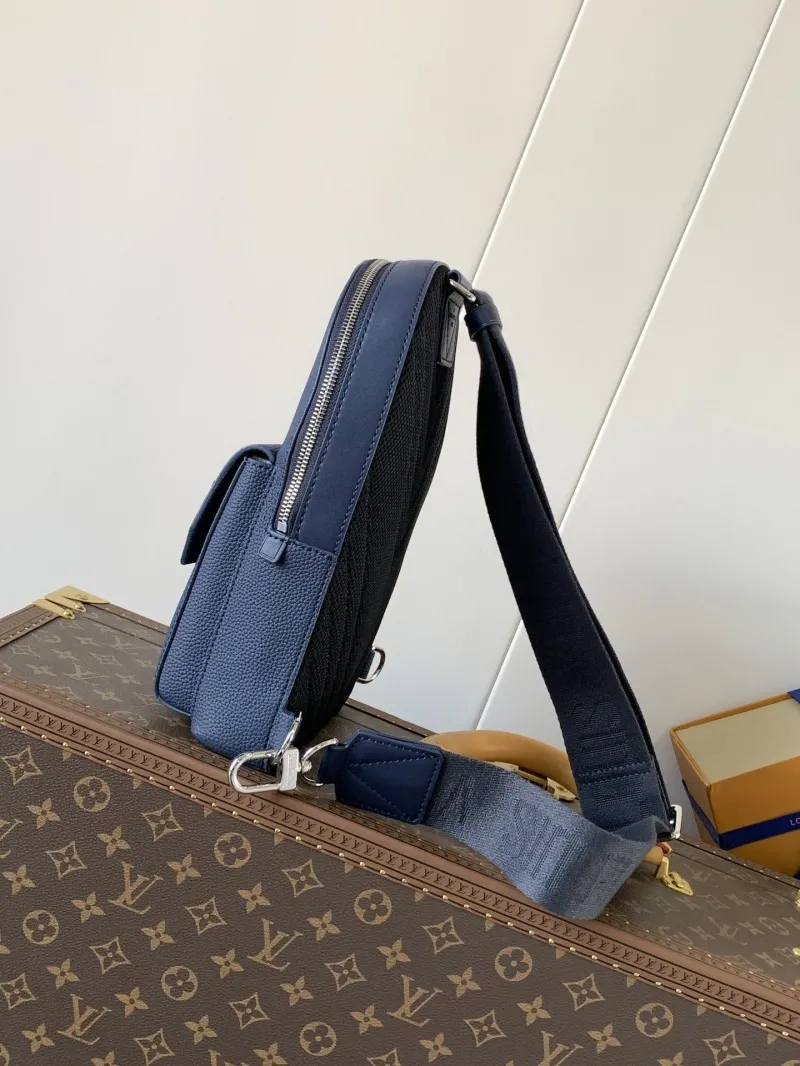 Alternative view of LV Waist & Chest Packs-118