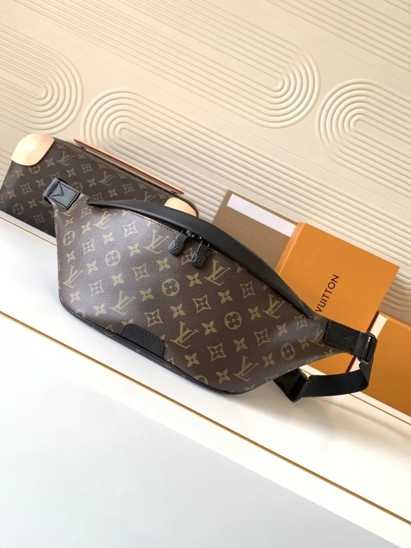 LV Waist & Chest Packs-137