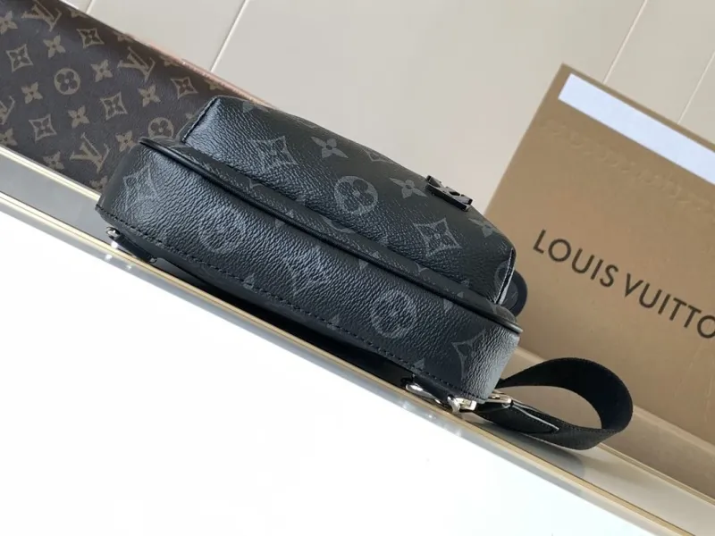 LV Waist & Chest Packs-140 - Image 4