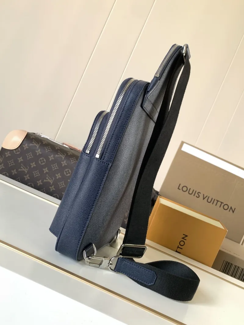 Alternative view of LV Waist & Chest Packs-142