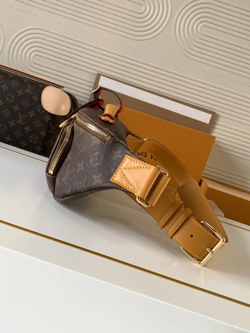 Alternative view of LV Waist & Chest Packs-150