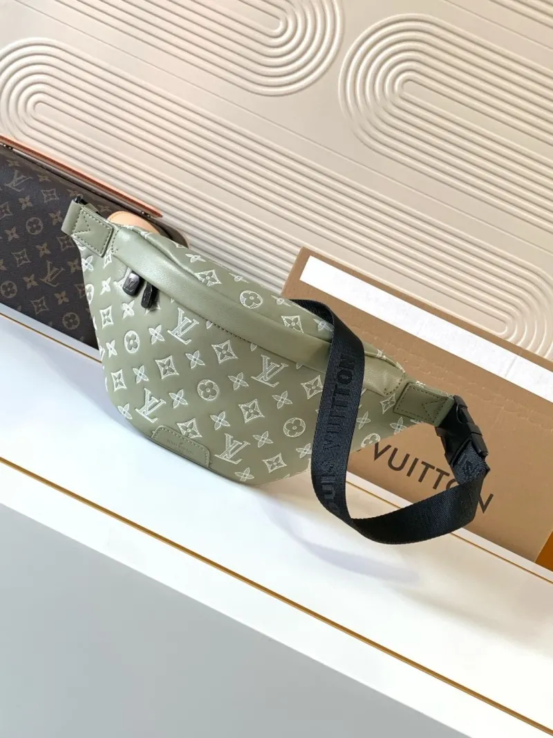 LV Waist & Chest Packs-151