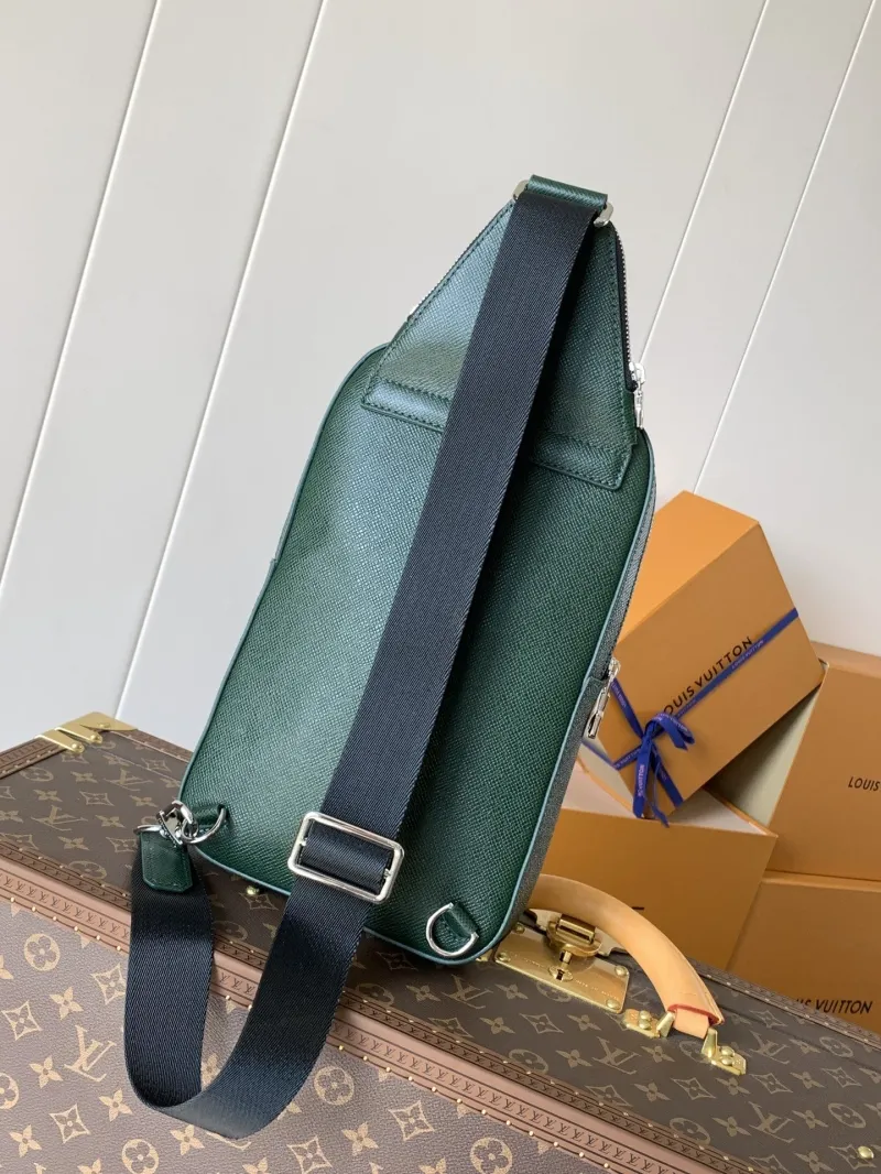 Alternative view of LV Waist & Chest Packs-157