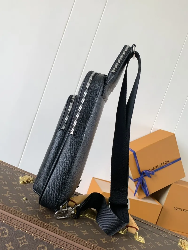 Alternative view of LV Waist & Chest Packs-158