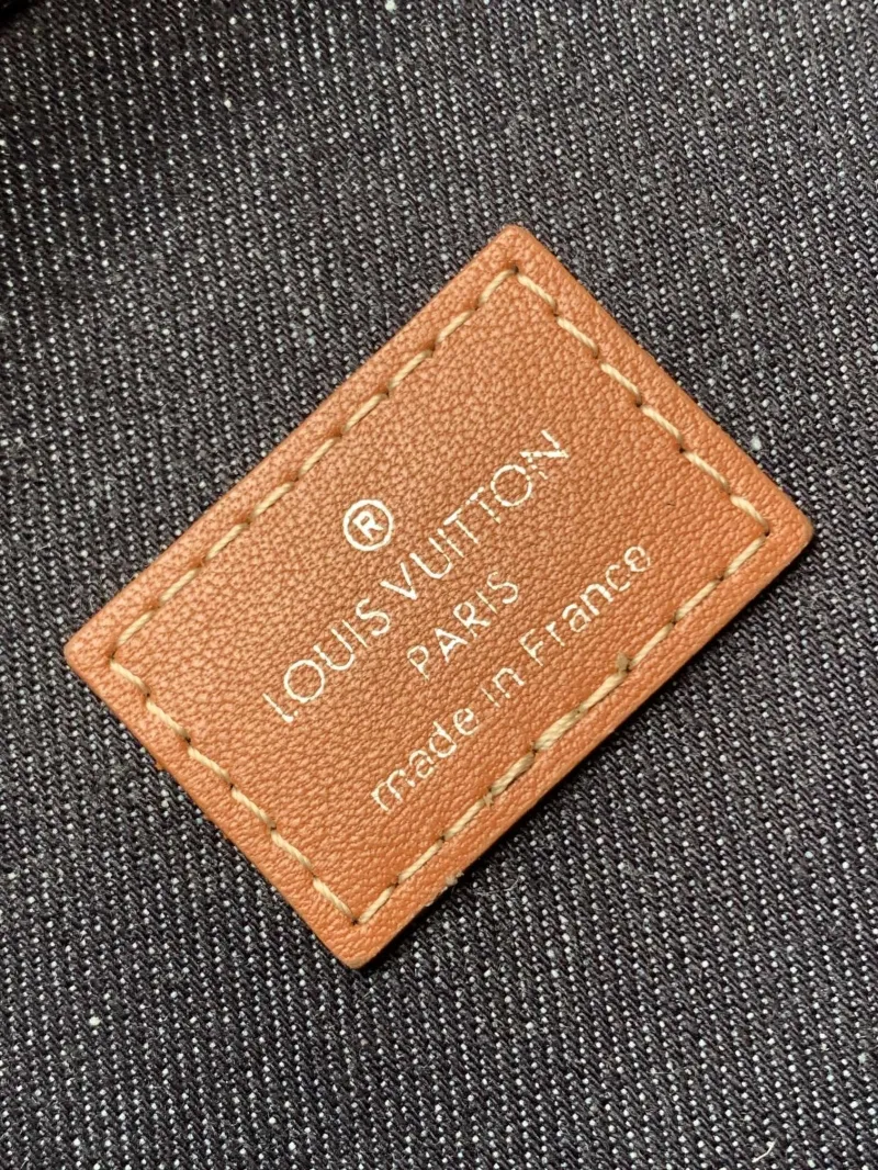 LV Waist & Chest Packs-164 - Image 9