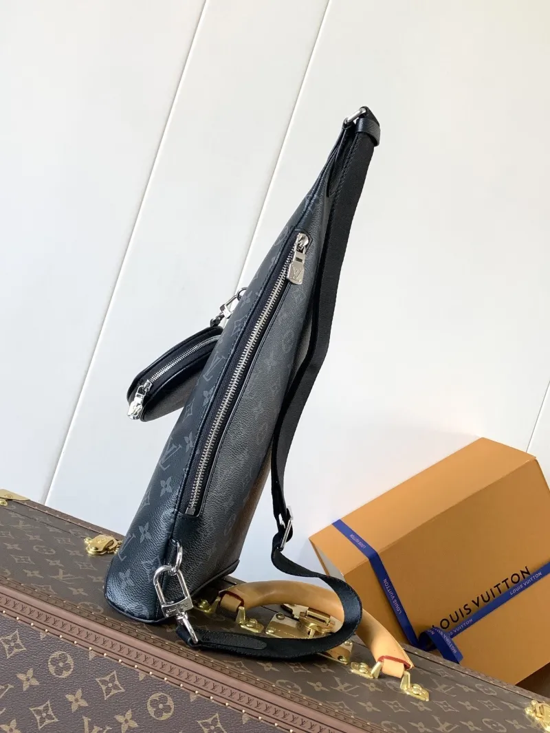 Alternative view of LV Waist & Chest Packs-167