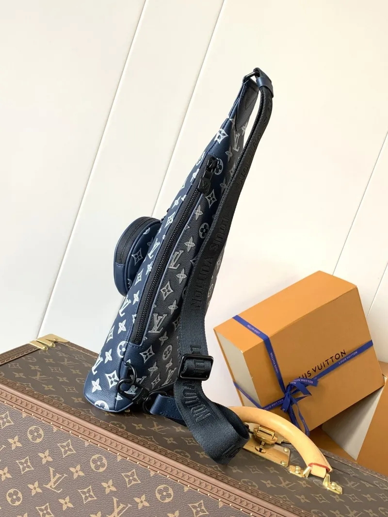 Alternative view of LV Waist & Chest Packs-168