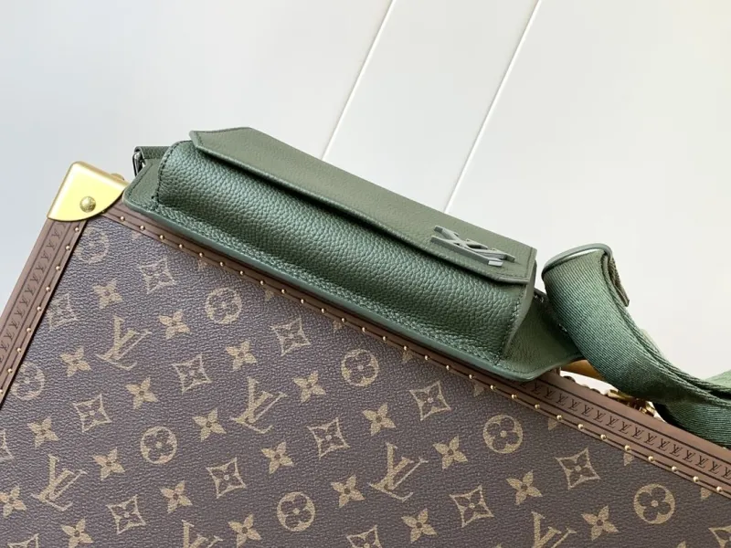 LV Waist & Chest Packs-188 - Image 4