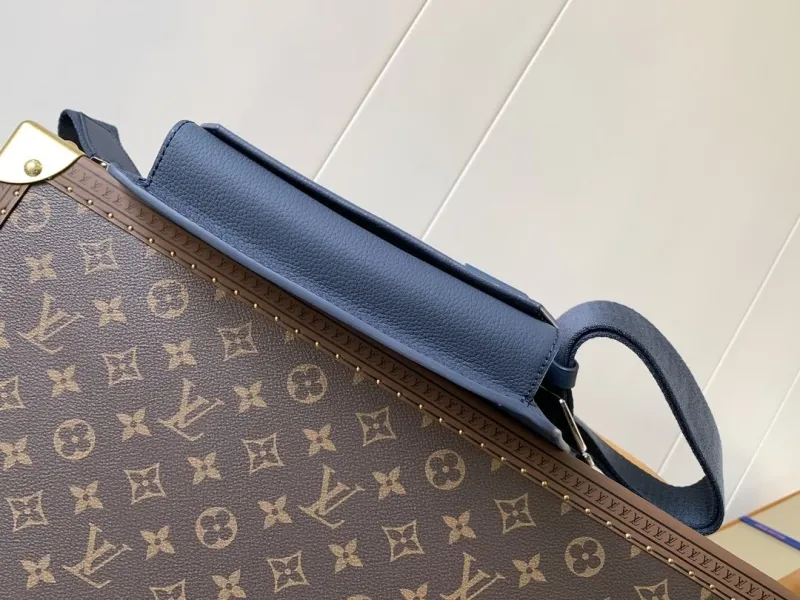 LV Waist & Chest Packs-189 - Image 4
