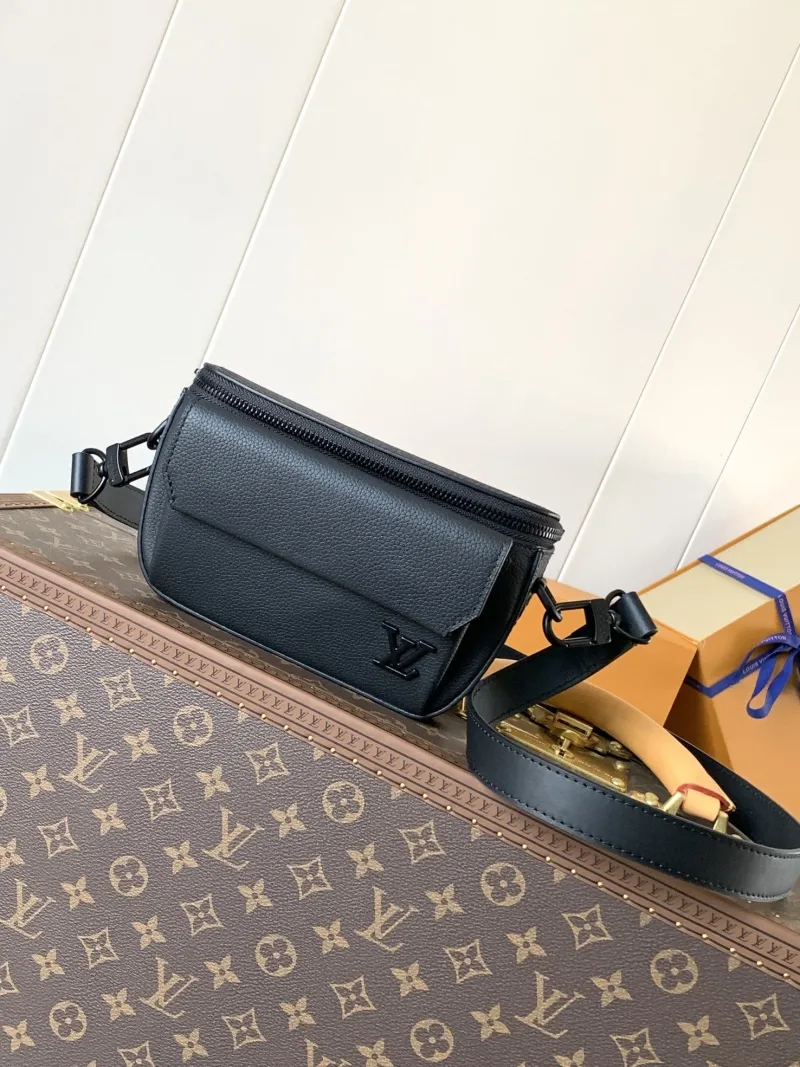LV Waist & Chest Packs-191