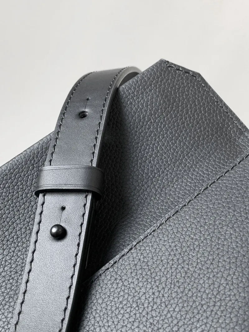 LV Waist & Chest Packs-191 - Image 7