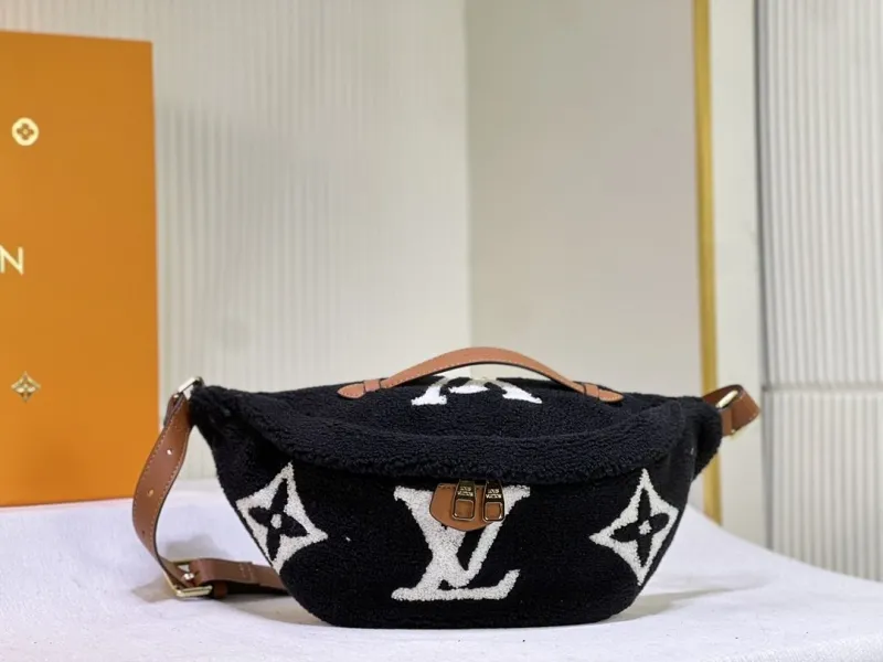 LV Waist & Chest Packs-201