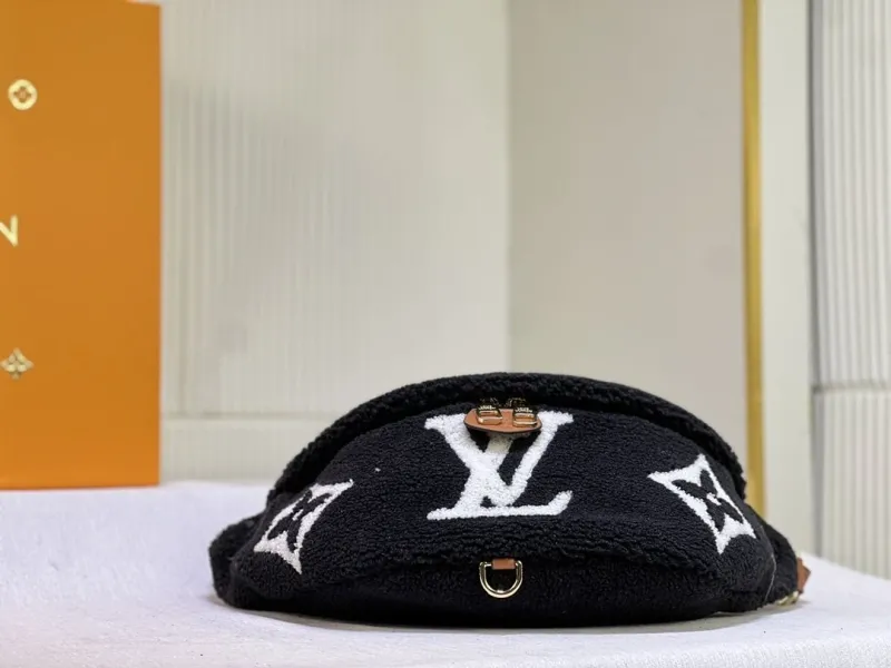 LV Waist & Chest Packs-201 - Image 7
