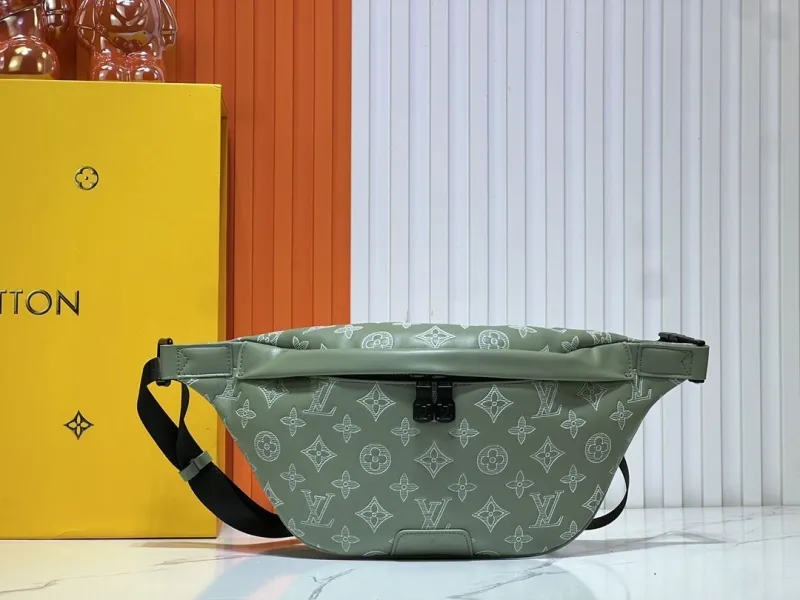 LV Waist & Chest Packs-208